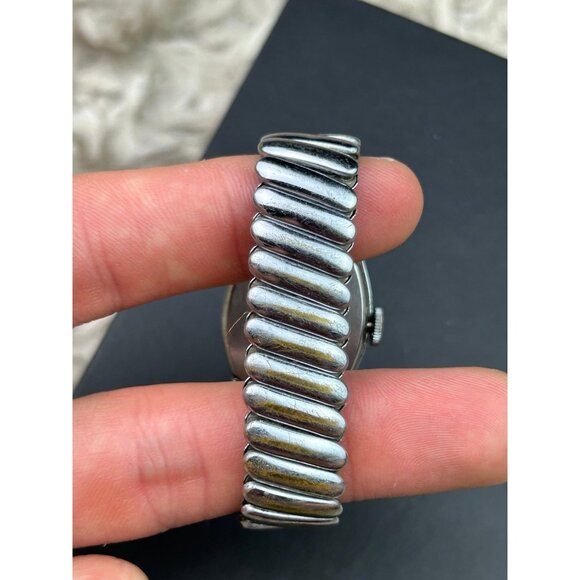 1950 Vintage Cinderella Walt Disney Children’s Stretch Watch Collectible - Picture 4 of 7